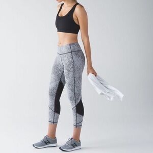 Lululemon Pace Rival Crop Power Luxtreme Spray Jacquard Legging | 4